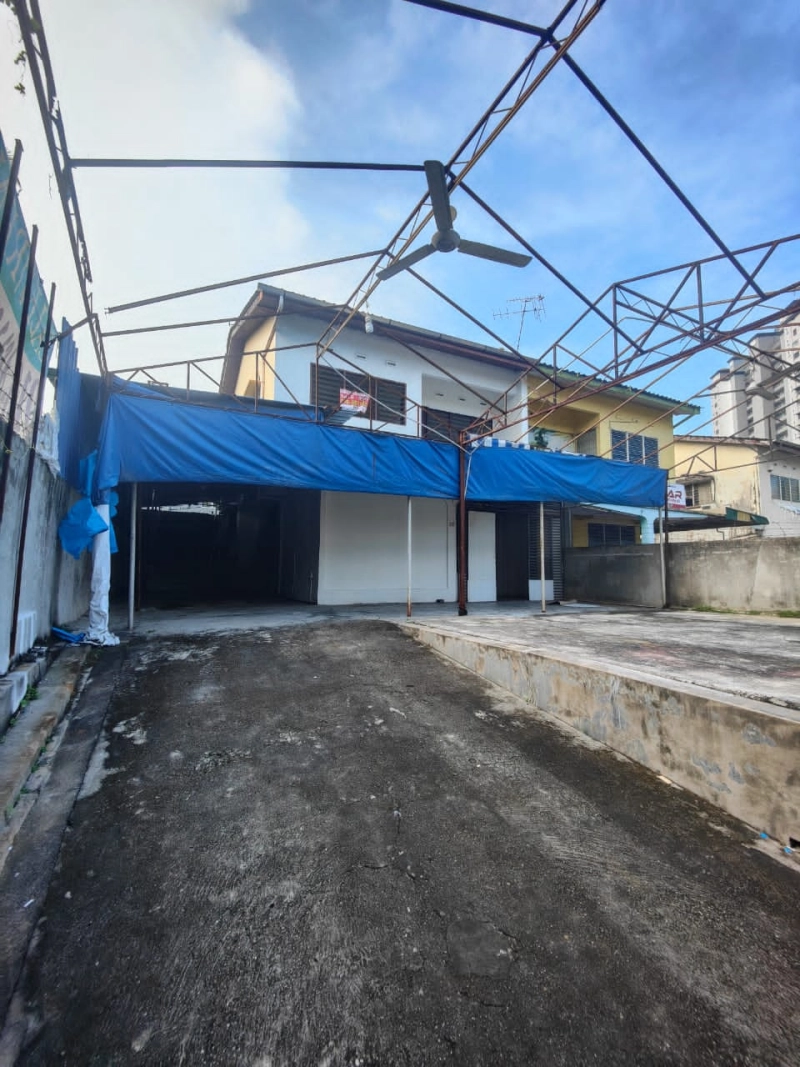 2 Storey Semi D Jalan Tunku Kudin Bukit Dumbar Bare unit Gelugor