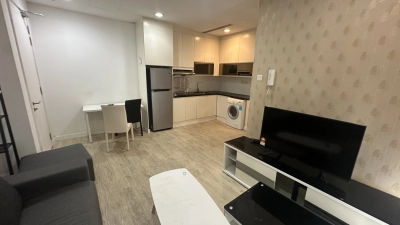 Fully Furnished unit at Binjai 8