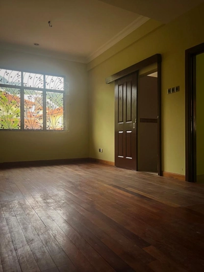 2 storey SEMI D Tropika kemensah SALE