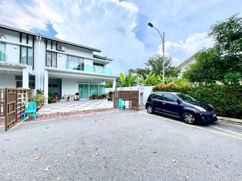 PUNCAK SAUJANA 1080 RESIDENCE SEMI D KAJANG