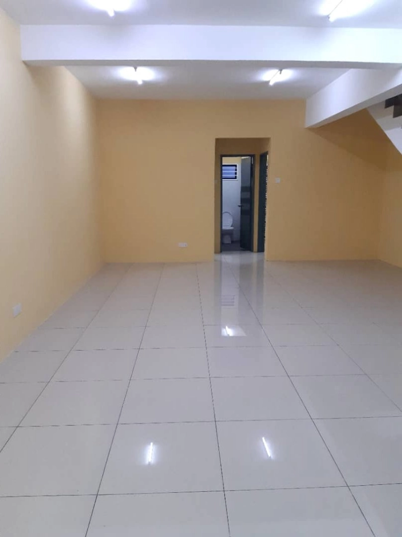 2 Storey TAMAN SRI GARING Rawang, Actual, Freehold, RENO, Low Deposit