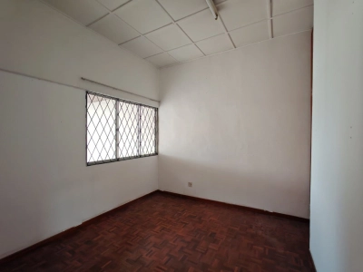 Cempaka Apartment @ Bandar Baru Selayang - Sale below bank value Rm50k-Good for investment Roi 5.3%