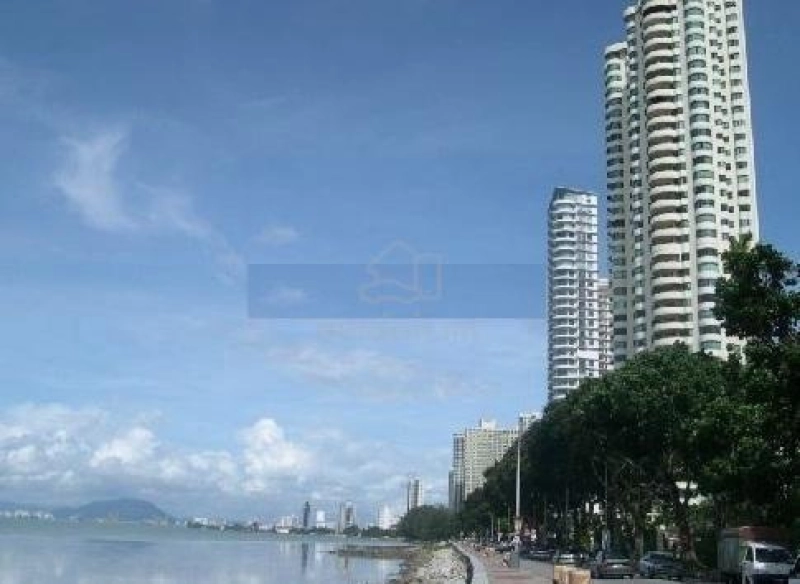 Silverton Condominium