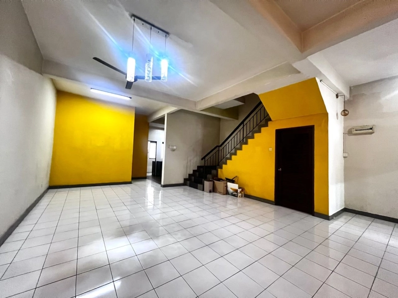 2 Storey BUKIT PRIMA PELANGI Segambut, Actual, RENOVATED, Low Deposit