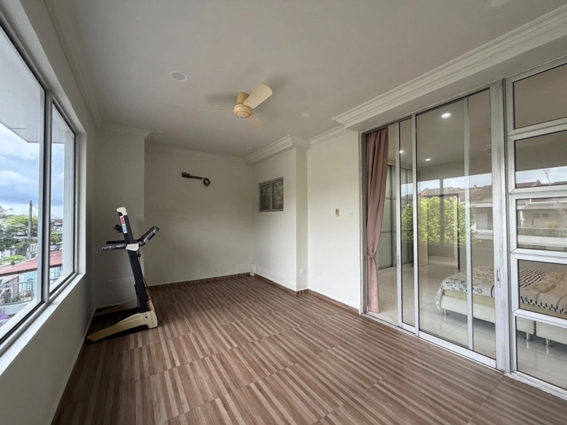 Setia Eco Garden 2Storey Terrace House Corner 4Rooms 3Baths Renovated Unit For Sale
