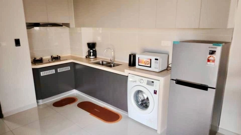 FOR RENT: Fully Furnished High-Floor 3-Bedroom Corner Unit with Sea View @ Kings Bay, Country Garden Danga Bay!