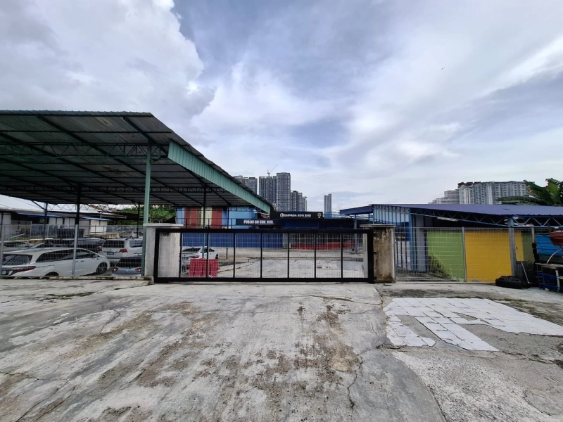 Commercial Lot Showroom For Rent Opportunity Cheras ( SET A )