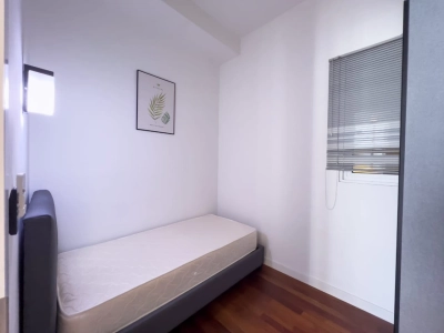 Pavilion Hilltop @ Mont Kiara-Level 20 facing KLCC, Ready unit, Open for Reservation Now