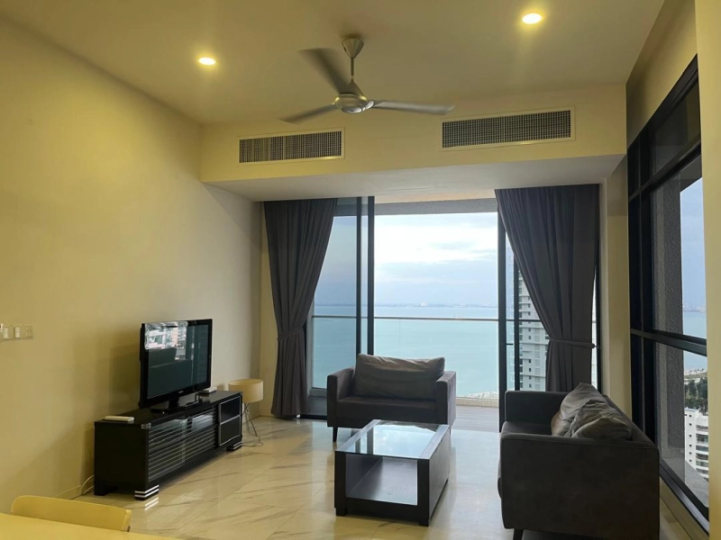 Setia V Residence Gurney Drive 1376sf Furnished & Renovated 2 Car Park