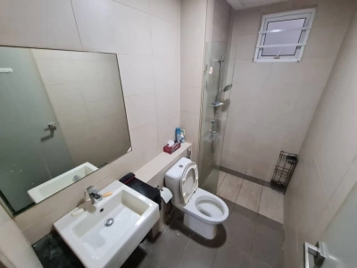 Tropicana Bay Condo Bayan Lepas 872sf 2 Car Park Furnished & Renovated