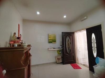 2.5 Storey SEMI-D TAMAN SRI CHERAS, Actual, Renovated, GATED & GUARDED, Low Deposit