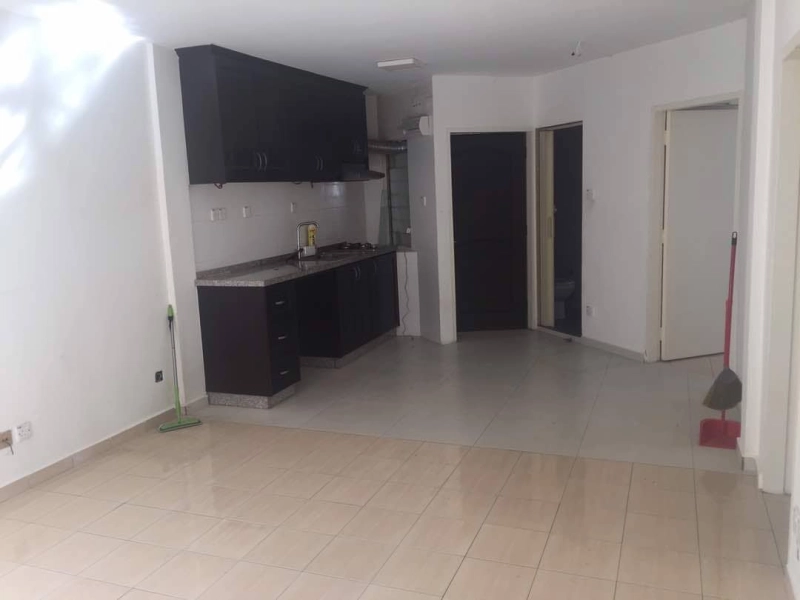 Rampai court corner unit at setapak