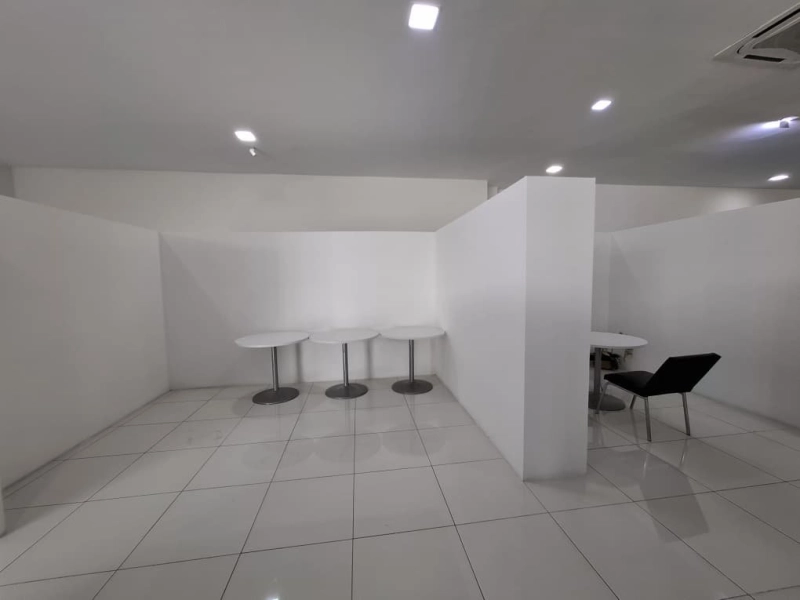 Recond Car Commercial Lot Showroom For Rent PJS Oldtown, Petaling Jaya