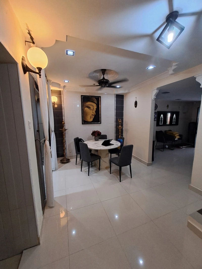 2 Storey TAMAN KINRARA SEKSYEN 2 Puchong, Actual, FULLY RENO & EXTENDED, Low Deposit