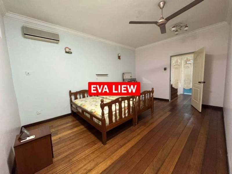 2 Storey Terrace Greenlane Solok Tembaga Fully Extend Good Condition