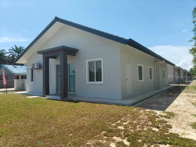 Rumah Teres Setingkat Batu Taman Seri Changgang 3, Banting