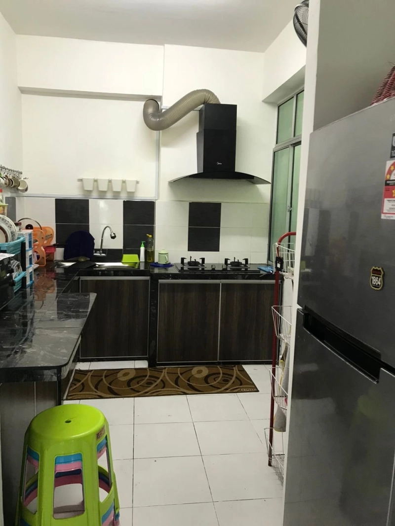 Bayu Tiara Apartment (Teluk Kumbar)