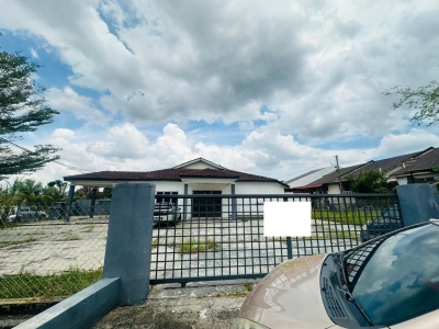 Bumi Lot Corner unit Single Storey House