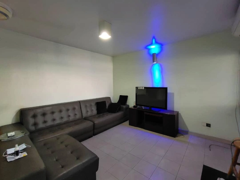 2 Storey JALAN WAN EMPOK Sri Petaling, Actual, RENOVATED, Low Deposit