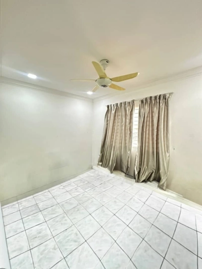2 Storey TAMAN SRI GOMBAK FASA 1, Actual, Freehold, Reno, Facing NORTH, Low Deposit