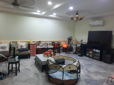 USJ 4 Subang Jaya Double Storey House End Lot 24x75 + 5ft Land