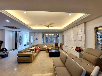 3 Storey Taman Tasik Indah Jalan Ipoh, Actual, CORNER LOT, FULLY Reno, Low Deposit