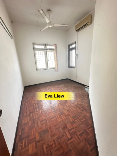 2 Storey Terrace at Cangkat Sungai Ara Non split level Renovated