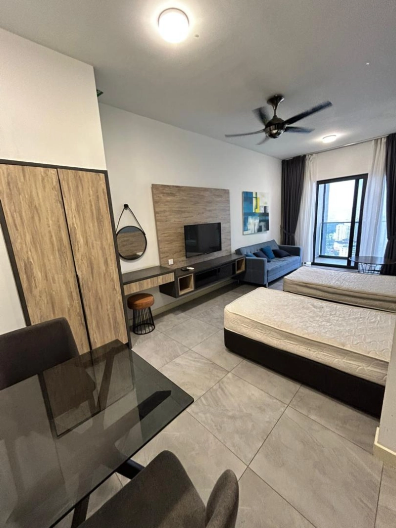 Fully Furnished Studio Unit In Imperio Residence