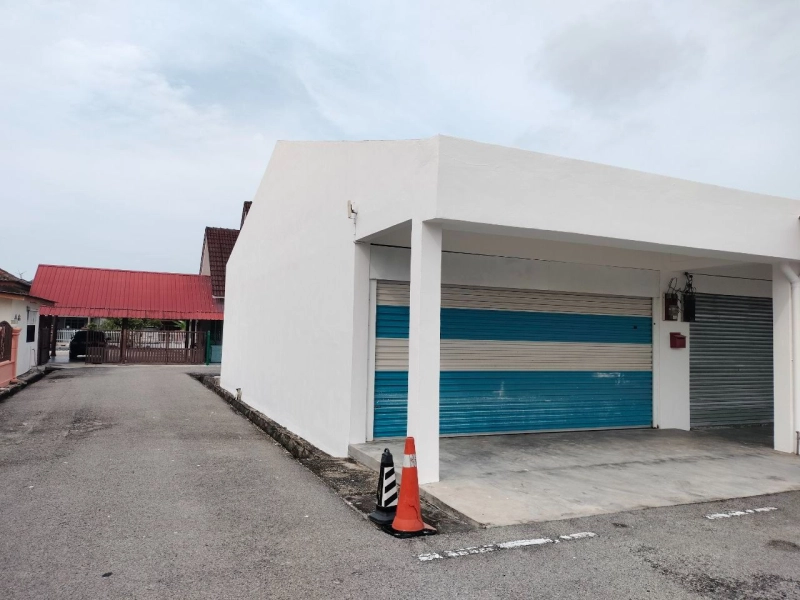 MUAR JOHOR || TANJUNG AGAS || TAMAN TANJUNG HARMONI || SHOPLOT SETINGKAT || FREEHOLD || REZAB MELAYU || 1200 SQFT || RM250000 || (sp2510-0097)