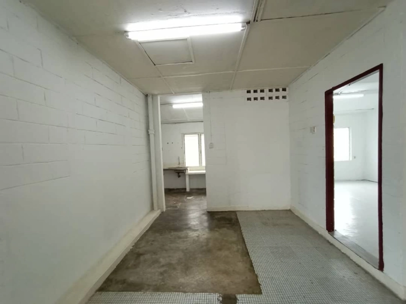 Kepong Baru - 1 sty House, CORNER