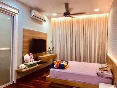 21 Residence Super Condo at Georgetown 5500sqft For Sale