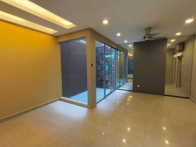 2.5 Storey SEMI-D ASCOTT HILL Bukit Rahman Putra, Actual, FULLY RENO