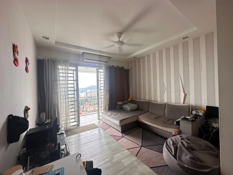 Surin Condo Middle Floor with Sea view