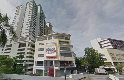 Setiawalk condominium