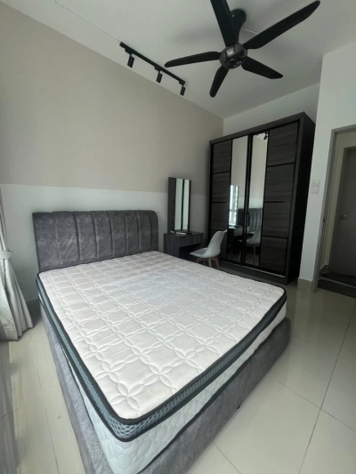 Mirage Residence Large Space For Rent