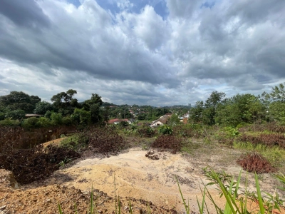 SUNGAI MERAB KAJANG BANGLO LOT