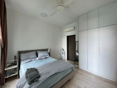 THE HENGE CONDO Kepong, Actual, Facing POOL View, RENO, Low Deposit