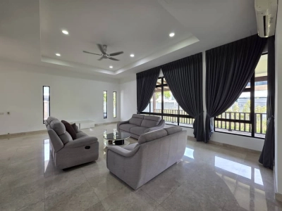 Nusa Duta Double Storey Bungalow 6Rooms 7Baths Unit For Sale