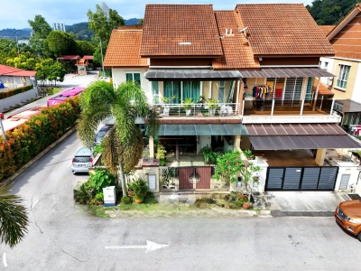 Ampang Saujana 2 Storey Semi Detached , Selangor FULLY RENOVATED CORNER