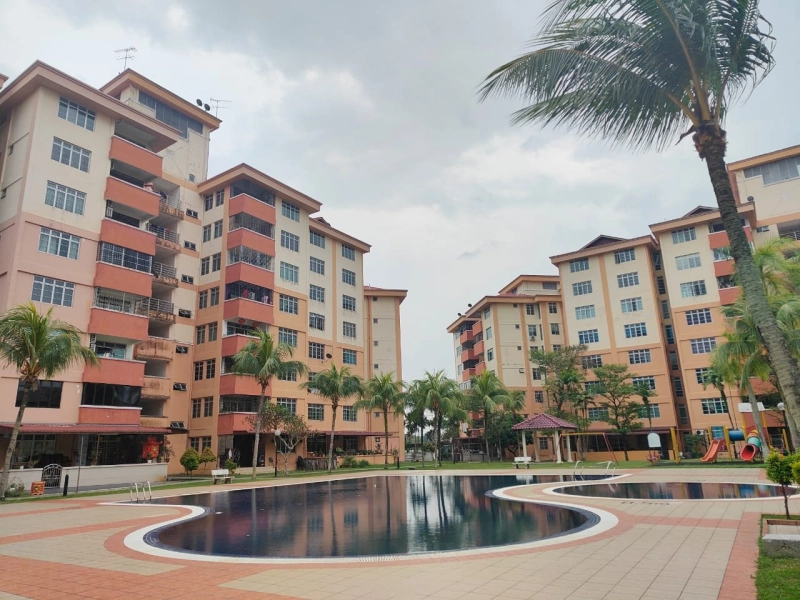 Villa Bestari Nusa Bestari Situated behind Bestmart