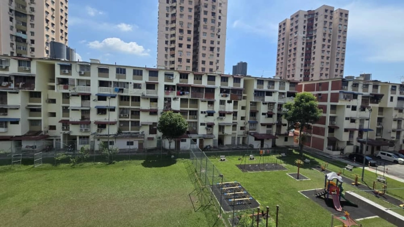 Tan Sri Teh Ewe Lim Flat (Batu Lanchang)