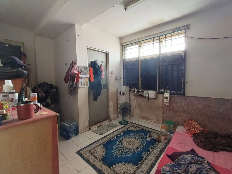 Greenview Apartment - Taman Pusat Kepong