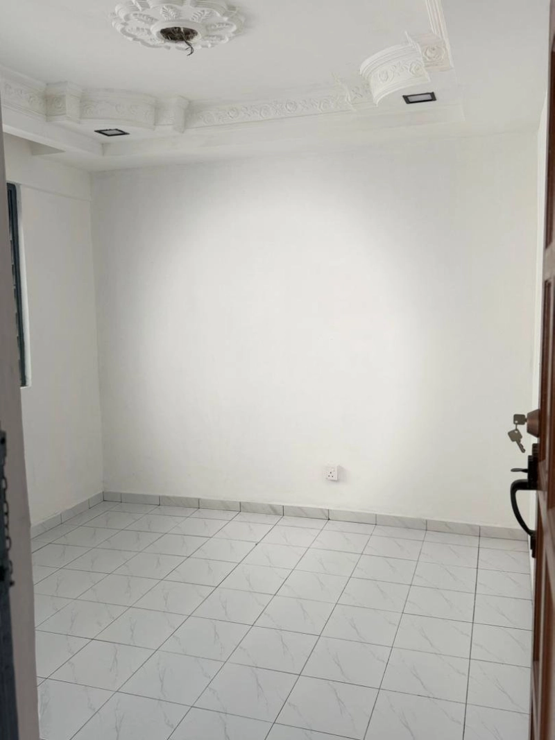 FOR SALE : KONDO RAKYAT DESA PANTAI , BANGSAR