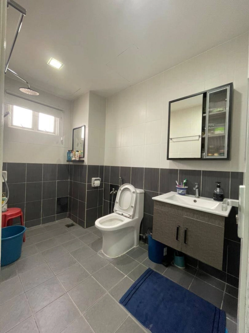 Well Kept Renovated Corner Unit Apartment Kelana Central, SS6 Kelana Jaya
