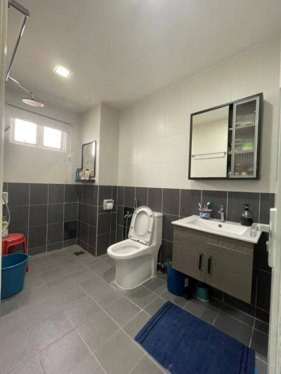 Well Kept Renovated Corner Unit Apartment Kelana Central, SS6 Kelana Jaya