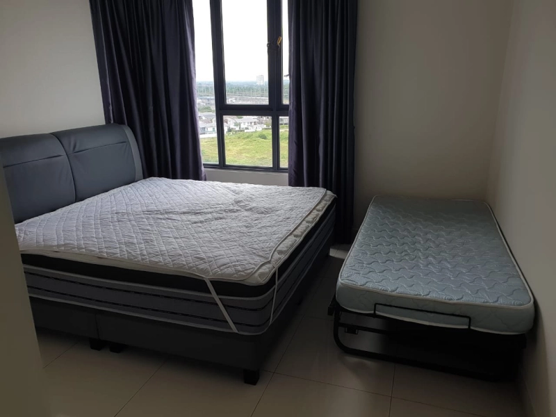 Bandar Uda Utama Raffles Suites 2Rooms 2Baths Fully Furnished Unit For Rent