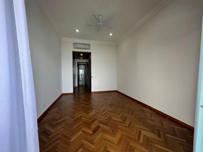 The Suite @ Waterside (Straits Quay)