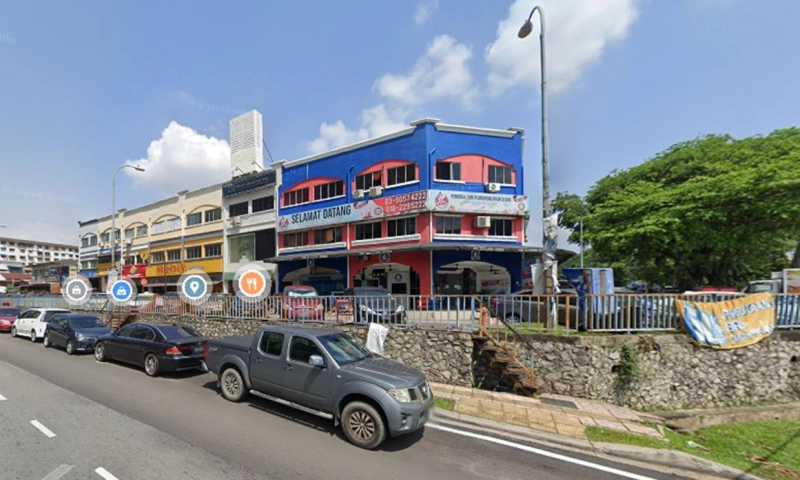 3 STOREY SHOP TAMAN CASTLEFILED SUNGAI BESI, Actual, Facing ROAD View