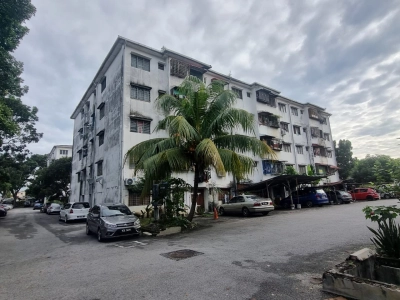 Rumah Pangsa Bukit Mewah @ Kajang-Block E Tingkat 4 top floor-Ready Now