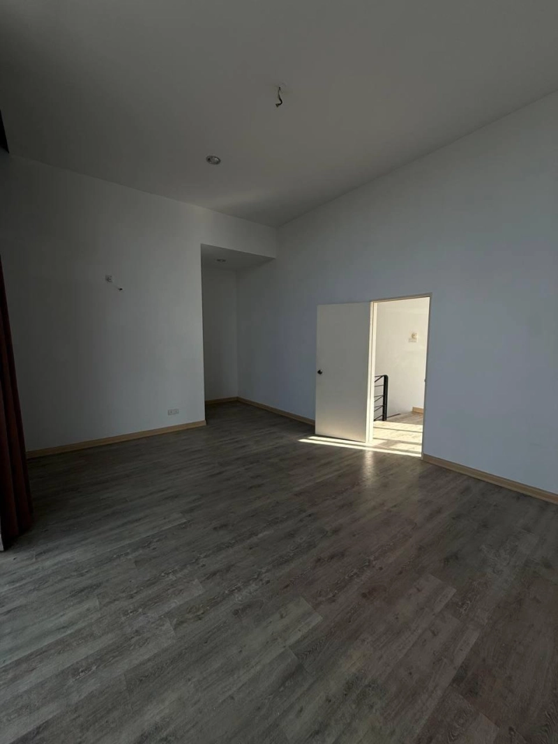 Skudai Bandar Pulai Jaya 2Storey Endlot House 24x65 4Rooms 4Baths For Sale